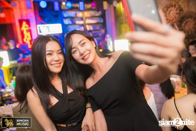 Two Popetorn at Atmos Thonglor — photo 76