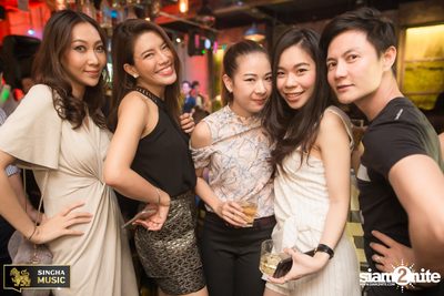 Two Popetorn at Atmos Thonglor — photo 95
