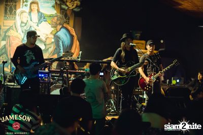 Greasy Cafe Live ที่ สวีท ซิกซ์ทีน — photo 32