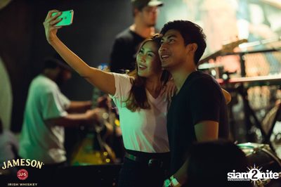 Greasy Cafe Live ที่ สวีท ซิกซ์ทีน — photo 50