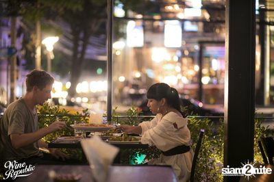 Friday Night at Wine Republic Thonglor — photo 22