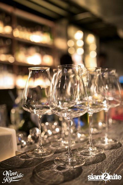Friday Night at Wine Republic Thonglor — photo 33