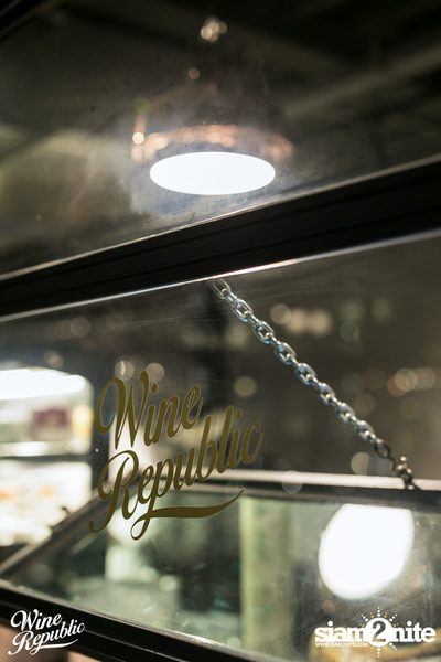 Friday Night at Wine Republic Thonglor — photo 46