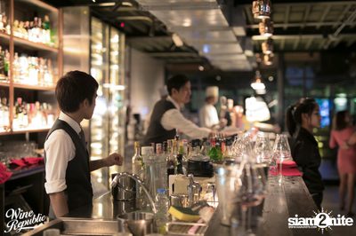Friday Night at Wine Republic Thonglor — photo 50