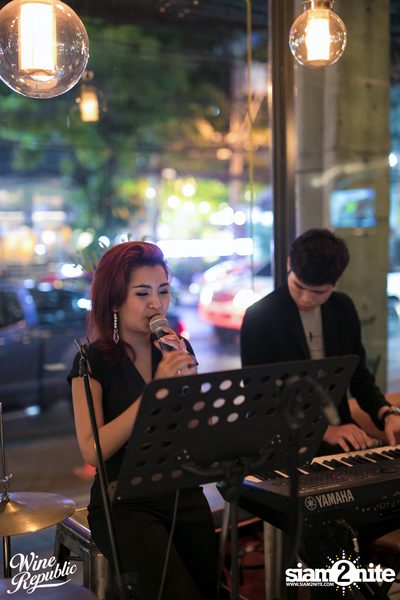 Friday Night at Wine Republic Thonglor — photo 52