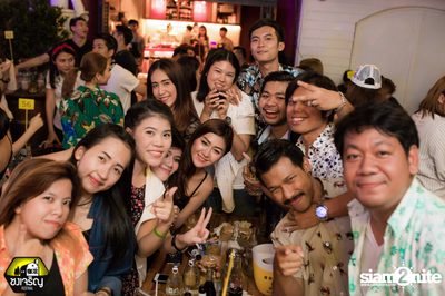 Wanna be 90s at Chongjaroen Festival — photo 20