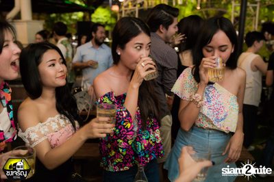 Wanna be 90s at Chongjaroen Festival — photo 22