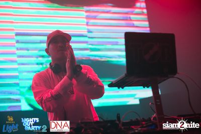 Singha Light pres. Lights Out Party at DNA Pingpub — photo 30