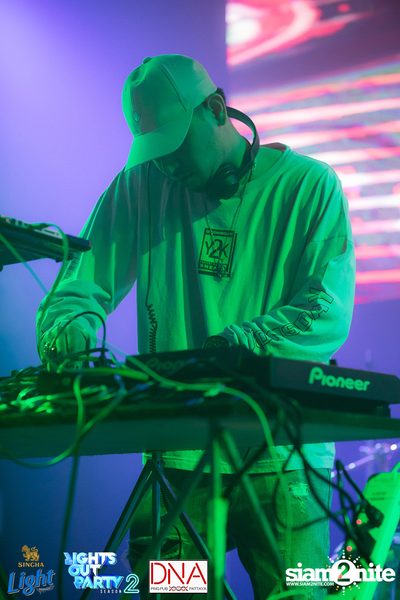 Singha Light pres. Lights Out Party at DNA Pingpub — photo 32