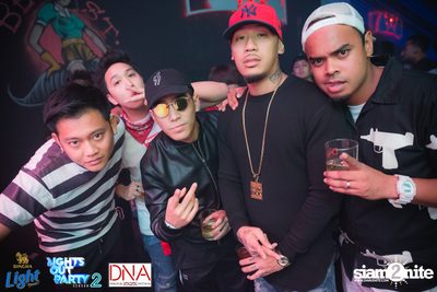 Singha Light pres. Lights Out Party at DNA Pingpub — photo 34