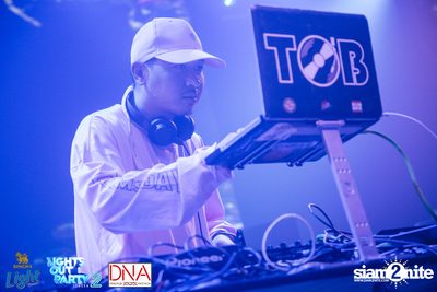 Singha Light pres. Lights Out Party at DNA Pingpub — photo 43