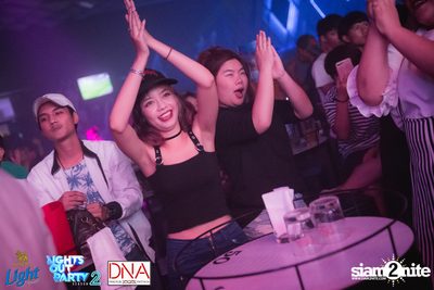 Singha Light pres. Lights Out Party at DNA Pingpub — photo 45