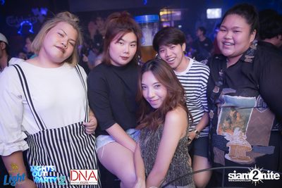 Singha Light pres. Lights Out Party at DNA Pingpub — photo 50