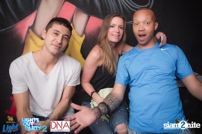 Singha Light pres. Lights Out Party at DNA Pingpub — photo 73