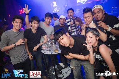 Singha Light pres. Lights Out Party at DNA Pingpub — photo 82