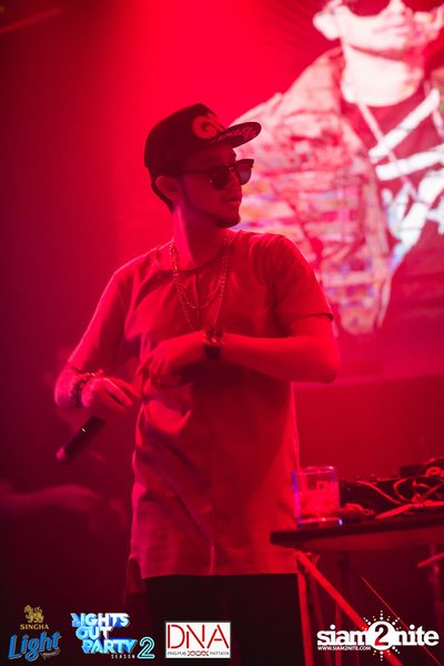 Singha Light pres. Lights Out Party at DNA Pingpub — photo 93