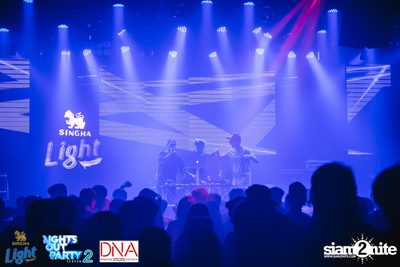 Singha Light pres. Lights Out Party at DNA Pingpub — photo 114