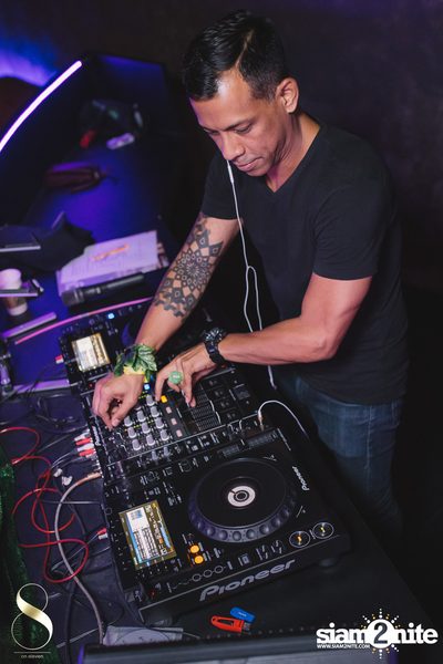 Wild Wednesdays Launch Party w/ Pangina Heals at 8 on Eleven — photo 22
