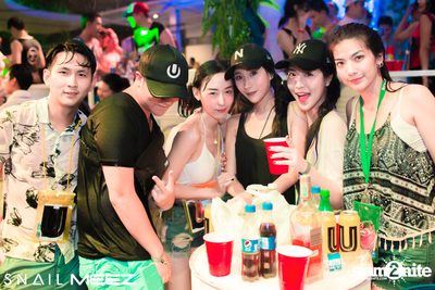 Splashdown Songkran Festival ที่ สเนล์บาร์ — photo 17