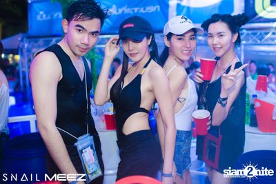Splashdown Songkran Festival ที่ สเนล์บาร์ — photo 24
