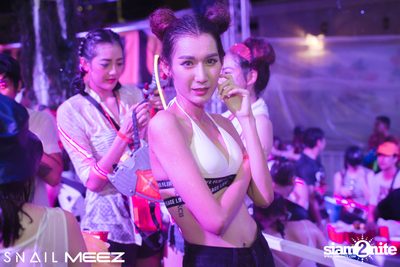 Splashdown Songkran Festival ที่ สเนล์บาร์ — photo 66