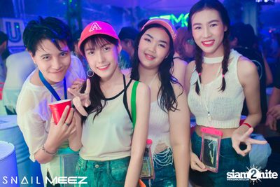 Splashdown Songkran Festival ที่ สเนล์บาร์ — photo 98
