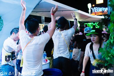 Splashdown Songkran Festival ที่ สเนล์บาร์ — photo 177