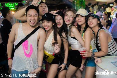 Splashdown Songkran Festival ที่ สเนล์บาร์ — photo 217