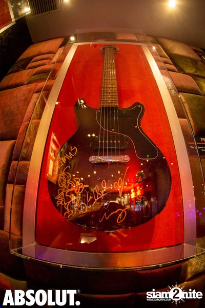The Paradise Bangkok Molam International Band at Hard Rock Cafe — photo 10
