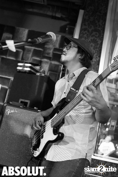The Paradise Bangkok Molam International Band at Hard Rock Cafe — photo 54