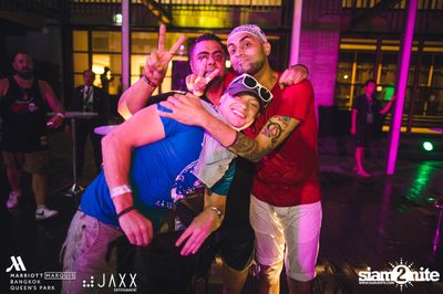 Mariott Pool Party: Songkran Special — photo 135