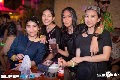 Wild & Wet Songkran Festival at Superflow — photo 11