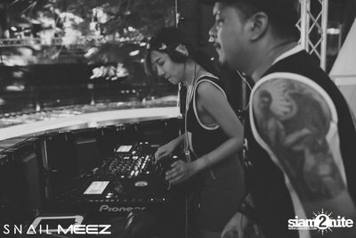 Splashdown Songkran Festival ที่ สเนล์บาร์ — photo 11