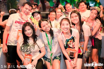 Splashdown Songkran Festival ที่ สเนล์บาร์ — photo 15