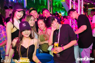 Splashdown Songkran Festival ที่ สเนล์บาร์ — photo 28