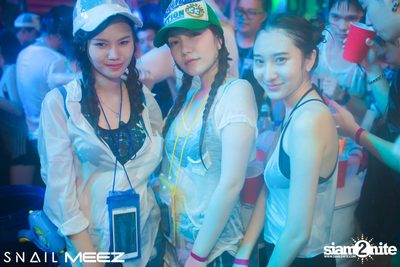 Splashdown Songkran Festival ที่ สเนล์บาร์ — photo 67