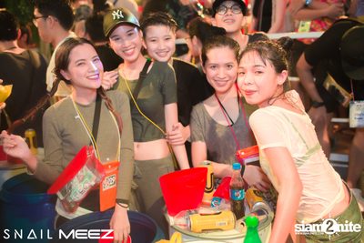 Splashdown Songkran Festival ที่ สเนล์บาร์ — photo 98