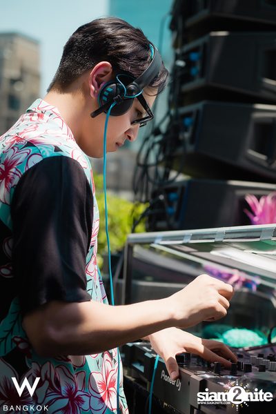 Songkran Splash Away 2017 at W Bangkok — photo 6