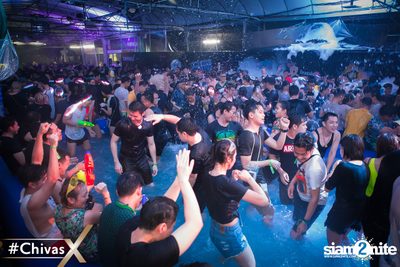 งาน ChivasX Wine Bridge Songkran 2017 — photo 53