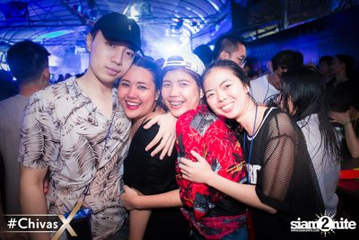งาน ChivasX Wine Bridge Songkran 2017 — photo 97