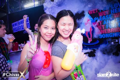 งาน ChivasX Wine Bridge Songkran 2017 — photo 117