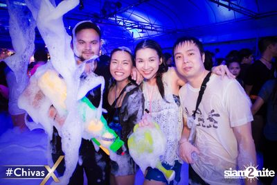 งาน ChivasX Wine Bridge Songkran 2017 — photo 122