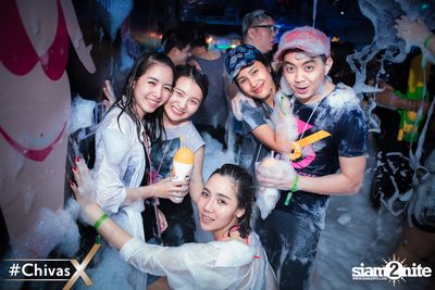 งาน ChivasX Wine Bridge Songkran 2017 — photo 134