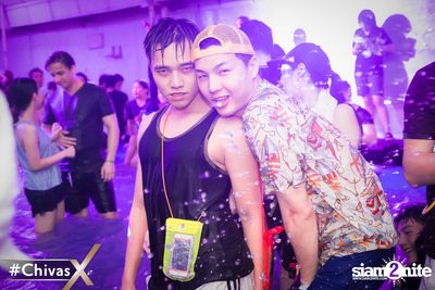 งาน ChivasX Wine Bridge Songkran 2017 — photo 139