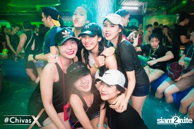 งาน ChivasX Wine Bridge Songkran 2017 — photo 157