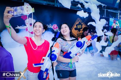 งาน ChivasX Wine Bridge Songkran 2017 — photo 160