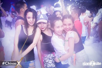 งาน ChivasX Wine Bridge Songkran 2017 — photo 173