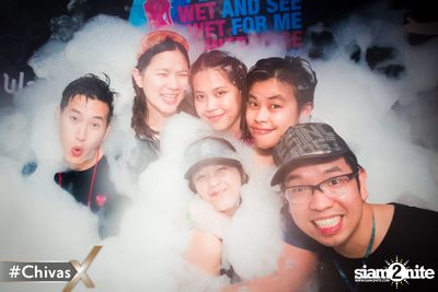 งาน ChivasX Wine Bridge Songkran 2017 — photo 174