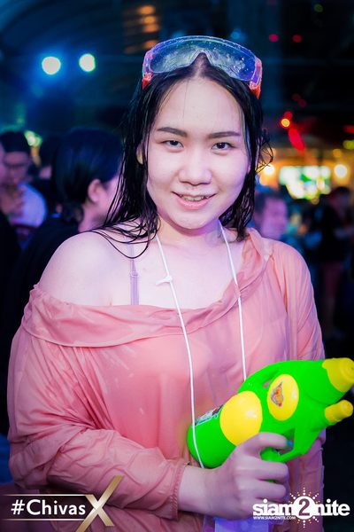 งาน ChivasX Wine Bridge Songkran 2017 — photo 197