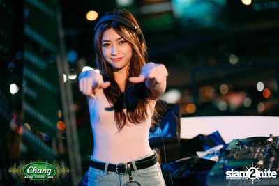 งาน Chang Music Connection Songkran Moments 2017 — photo 39